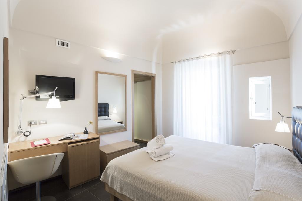 Hotel Novecento Scicli Bagian luar foto