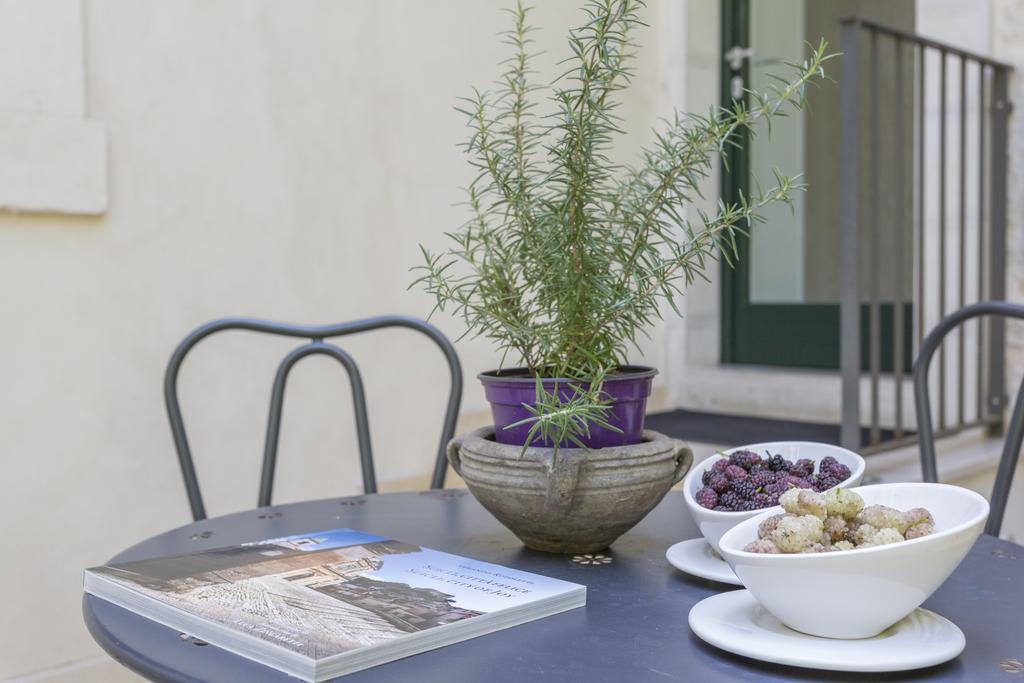 Hotel Novecento Scicli Bagian luar foto