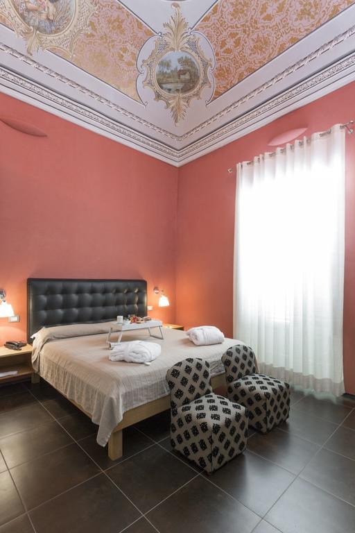 Hotel Novecento Scicli Bagian luar foto