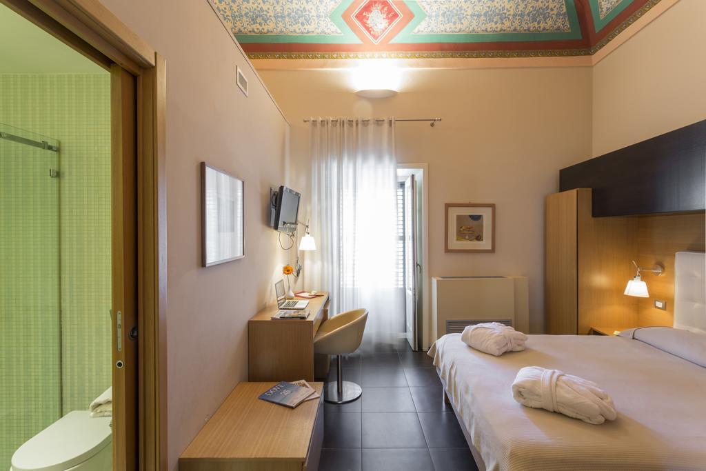 Hotel Novecento Scicli Bagian luar foto