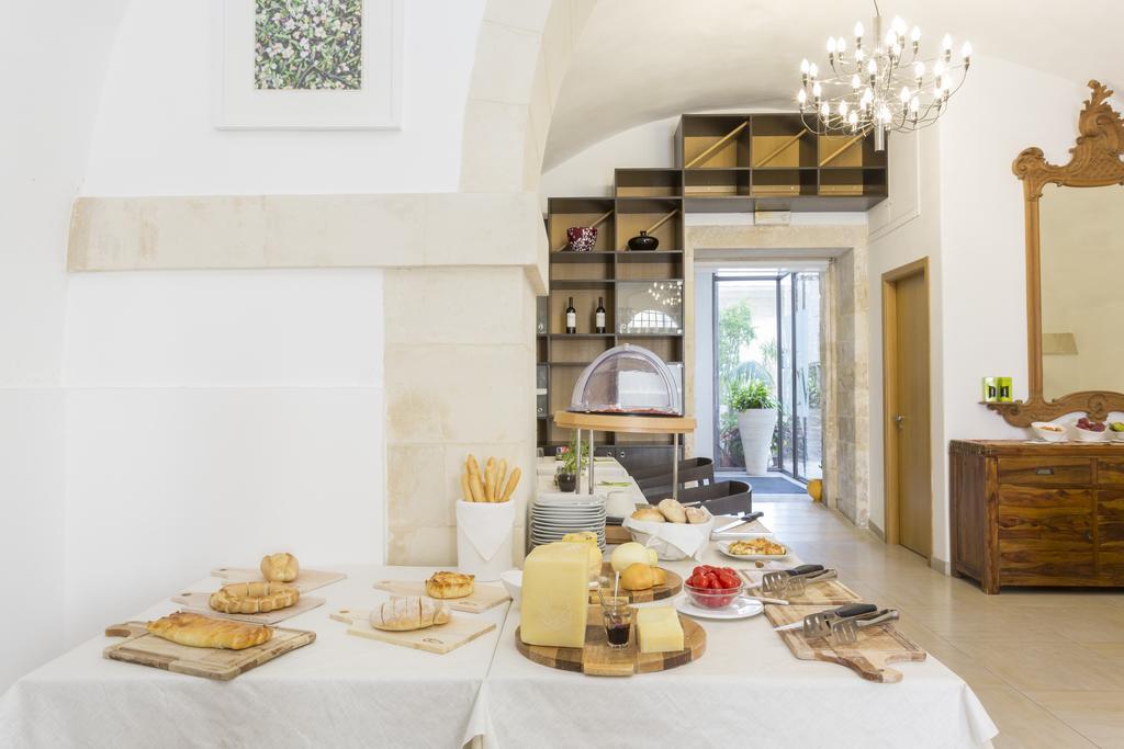 Hotel Novecento Scicli Bagian luar foto