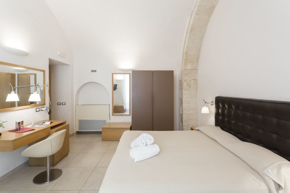 Hotel Novecento Scicli Bagian luar foto
