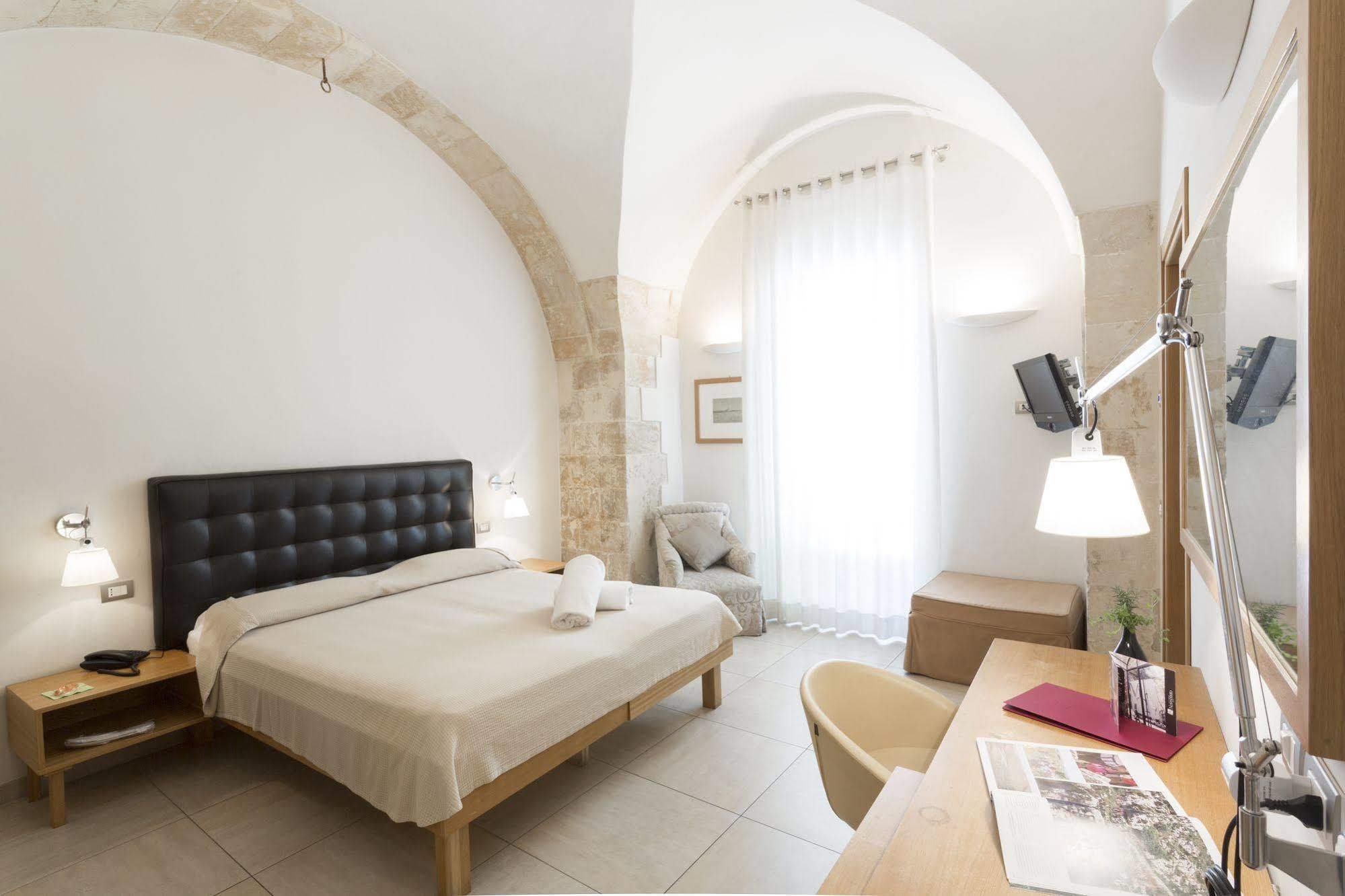 Hotel Novecento Scicli Bagian luar foto
