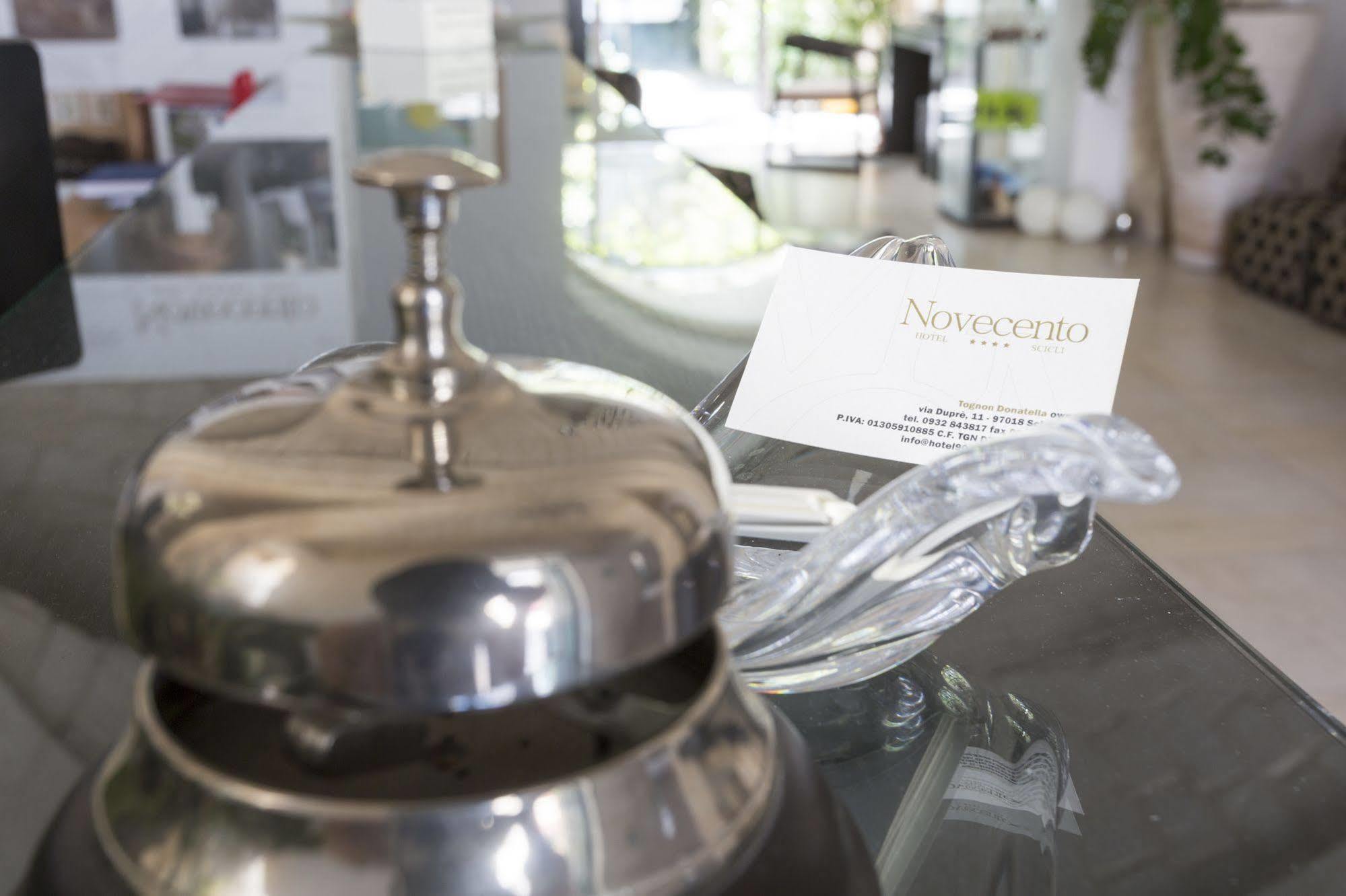 Hotel Novecento Scicli Bagian luar foto