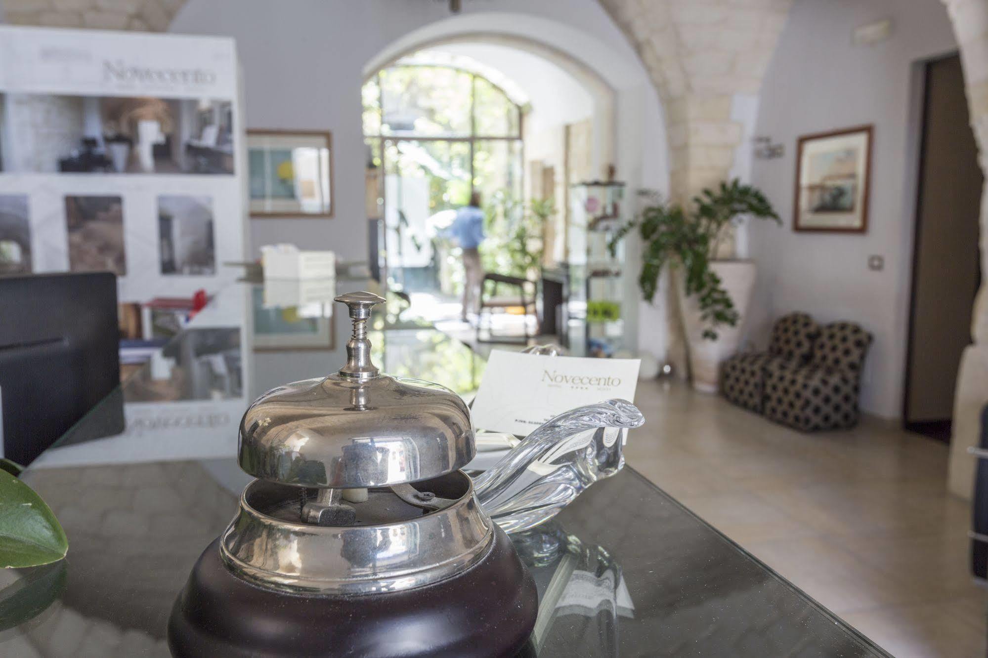 Hotel Novecento Scicli Bagian luar foto